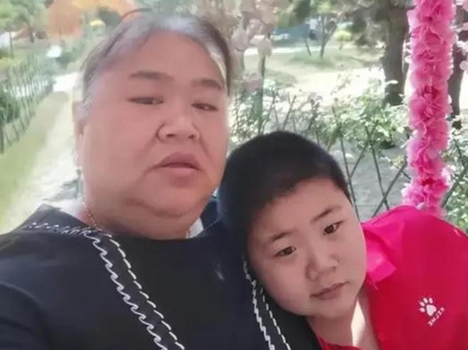 举重没举起来得了冠军_举重冠军都干嘛去了_举重冠军的下场