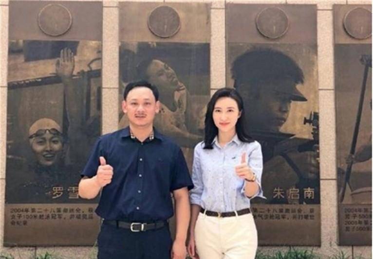 举重冠军的重量是多少斤_举重重量级冠军_举重冠军的重量