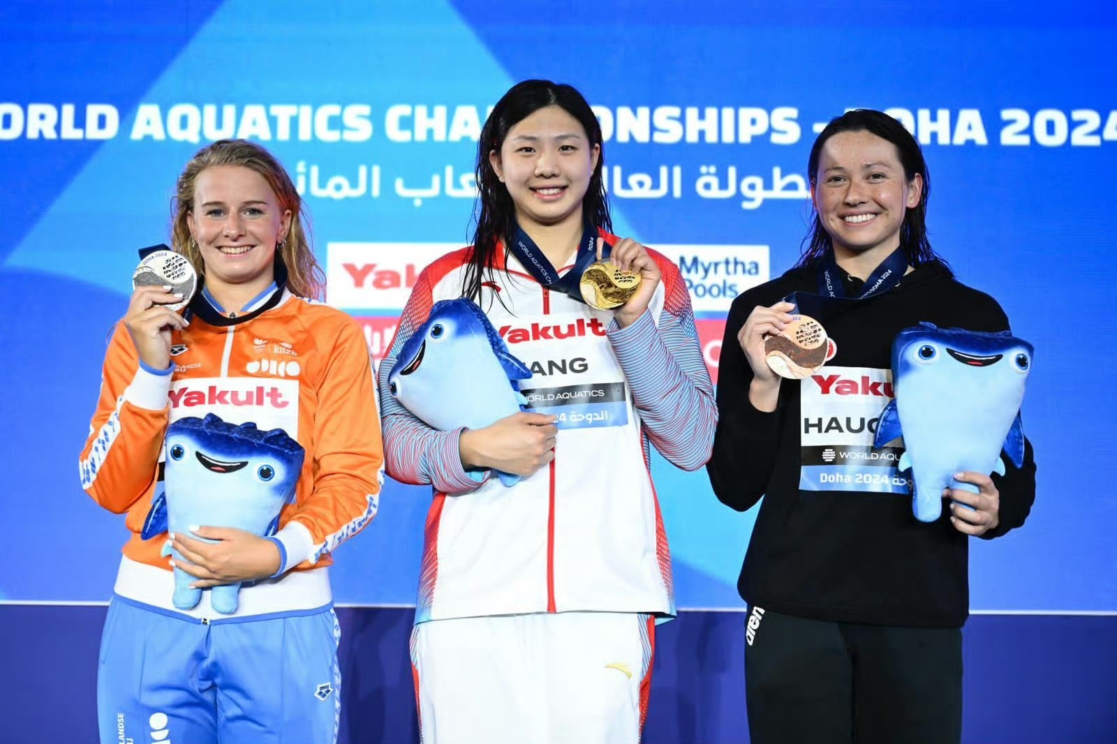 2021女子游泳奥运冠军_奥运游泳比赛女_女子奥运冠军视频游泳