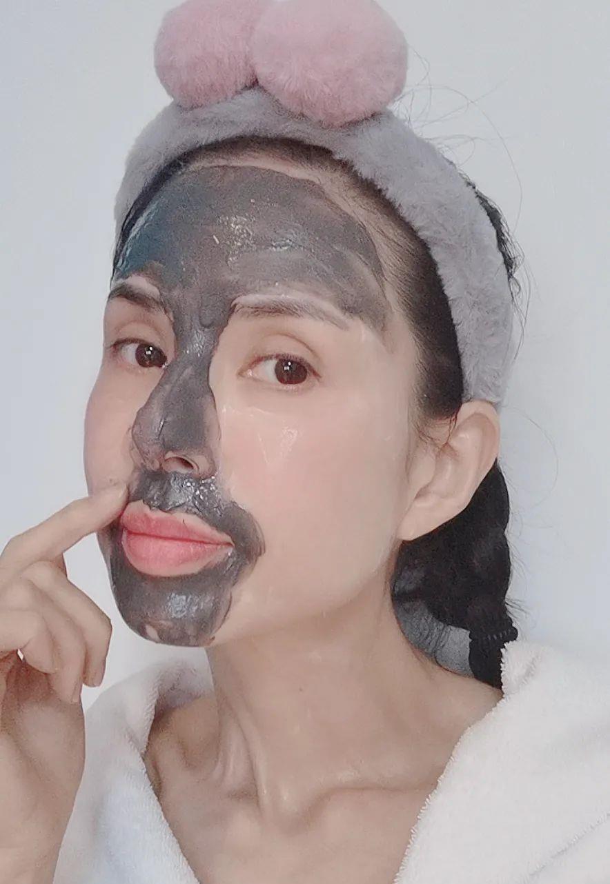 健身女星_很飒的女明星健身_女生健身明星