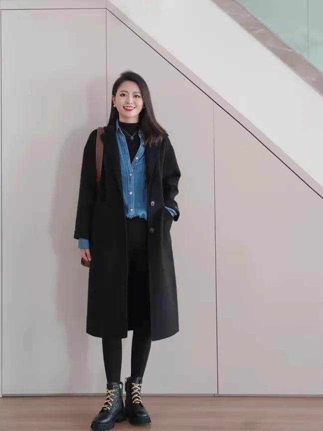 很飒的女明星健身_健身最美的5位女星_健身女星