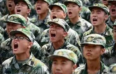 军训生活的小窍门_军训小技巧_军训的时候如何