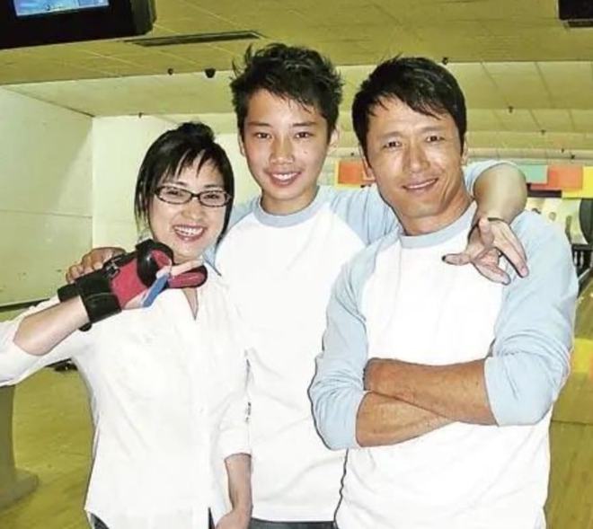 香港女星健身达人_香港明星女艺人健身_艺人健身明星香港女星有哪些