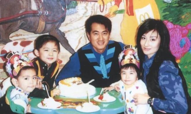 香港女星健身达人_香港明星女艺人健身_艺人健身明星香港女星有哪些