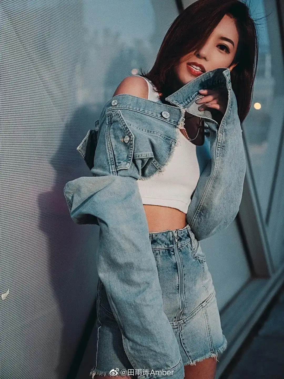 健身房明星教练_教练健身明星女星是谁_女明星和教练健身